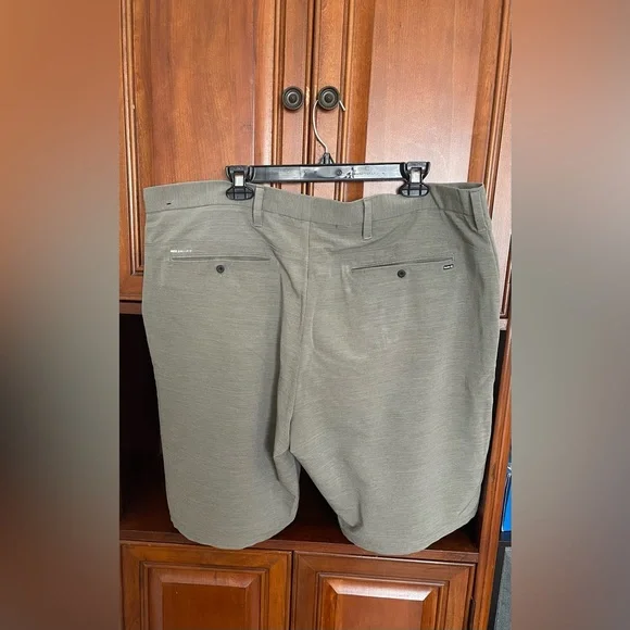 Hurley Nike Dri-Fit Shorts - Picture 2 of 6